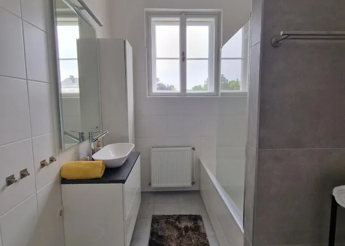 Grosse Herrschaftswohnung Mit Viel Platz Apartment Vienna
